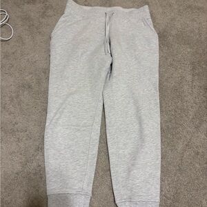 Lululemon Athletica Light Gray Scuba Joggers